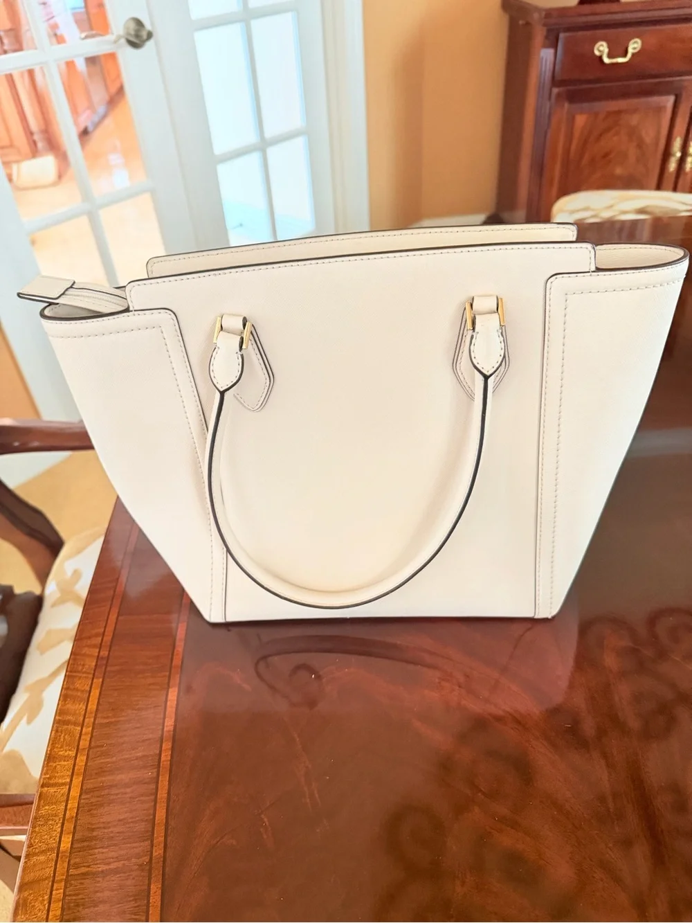 Michael Kors White Leather Tote Shoulder Bag with Gold Logo Charm